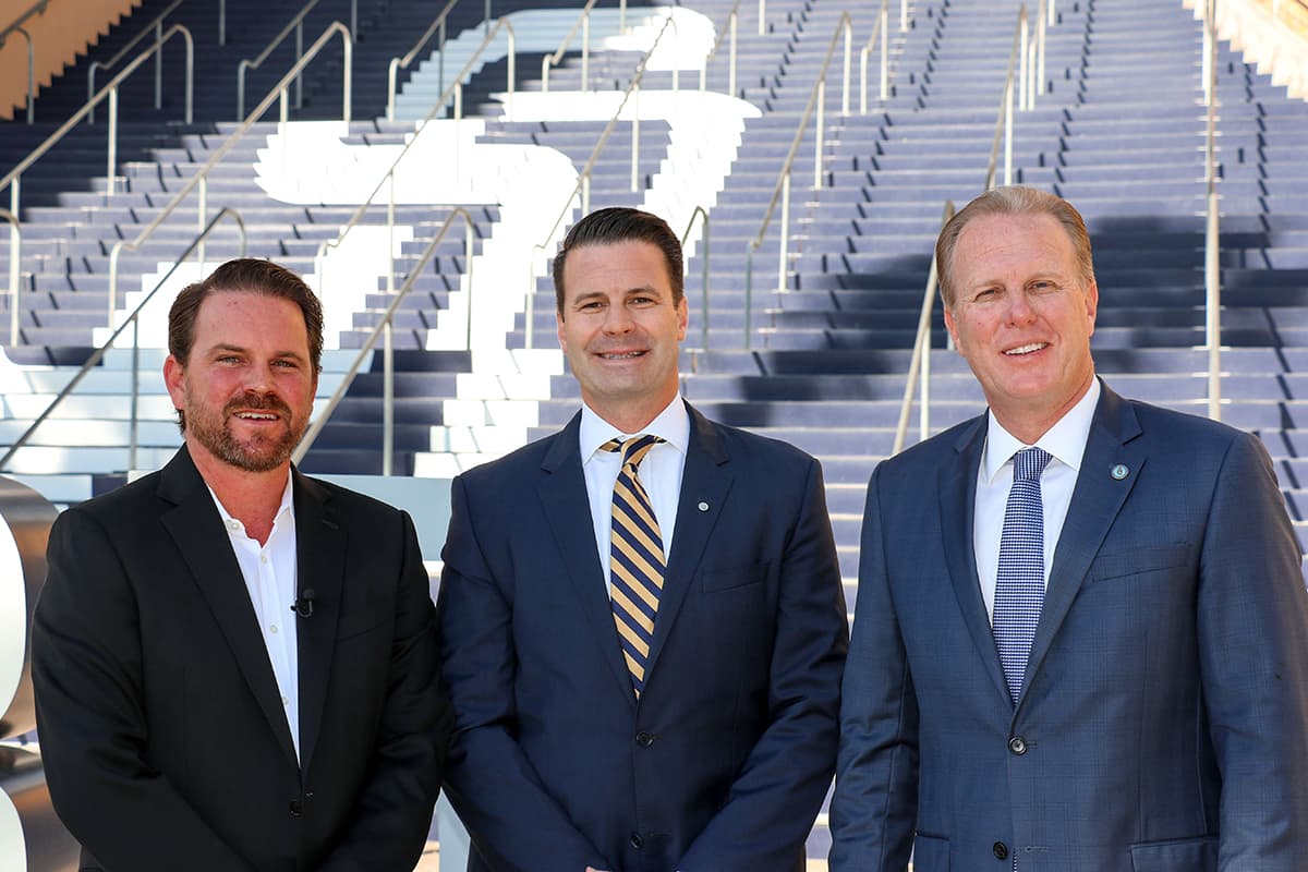 Daniel Sullivan with Mayor Kevin Faulconer