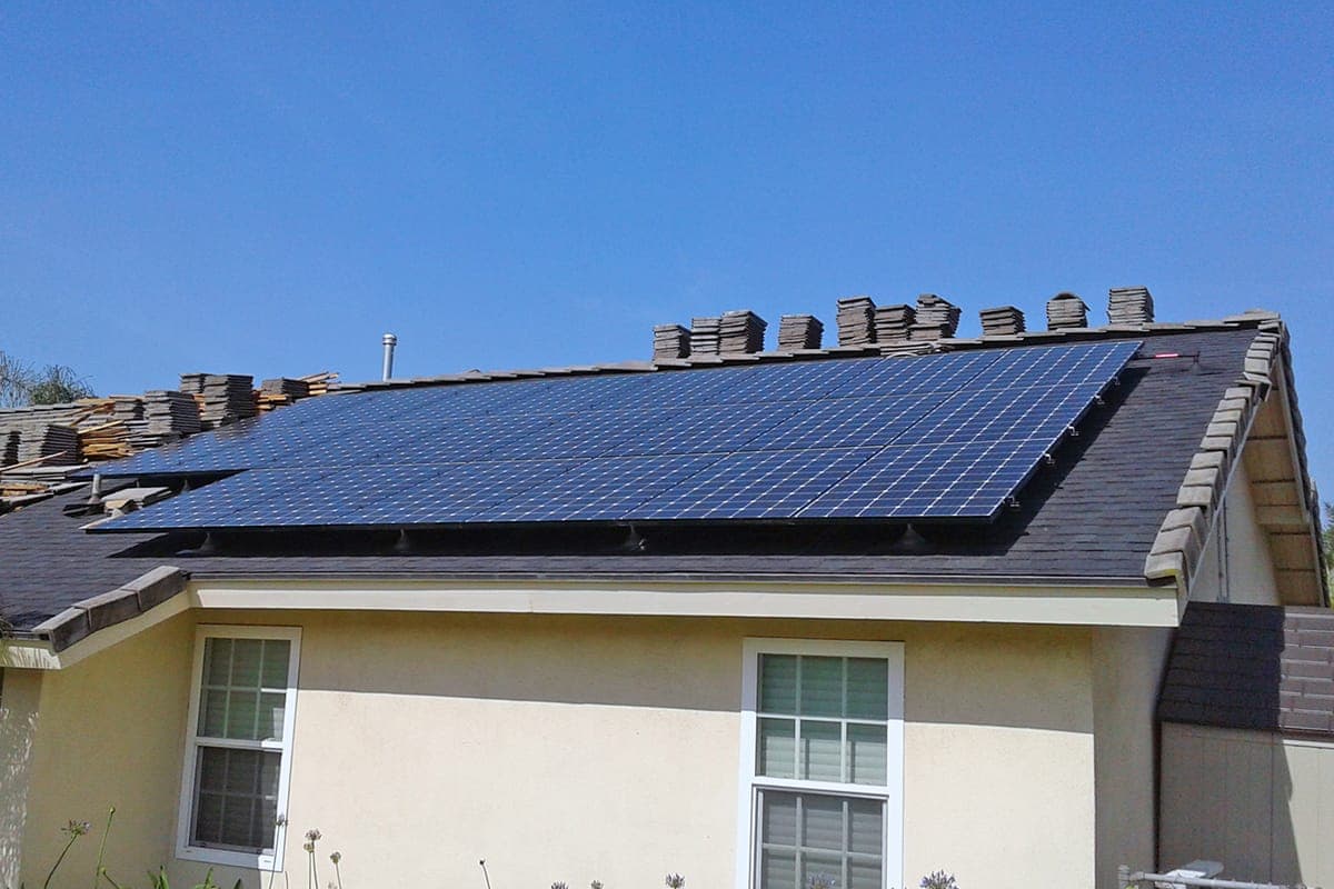 Photo of Yorba Linda LG solar panel installation at the Joyner residence