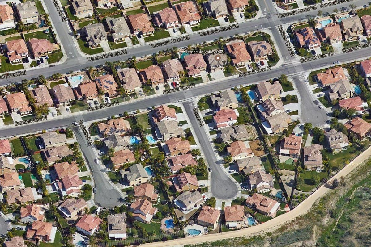 Photo of Temecula Sunpower solar panel installation at the Brown residence