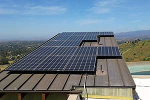 Photo of Fallbrook solar panel installation at the Hsu residence